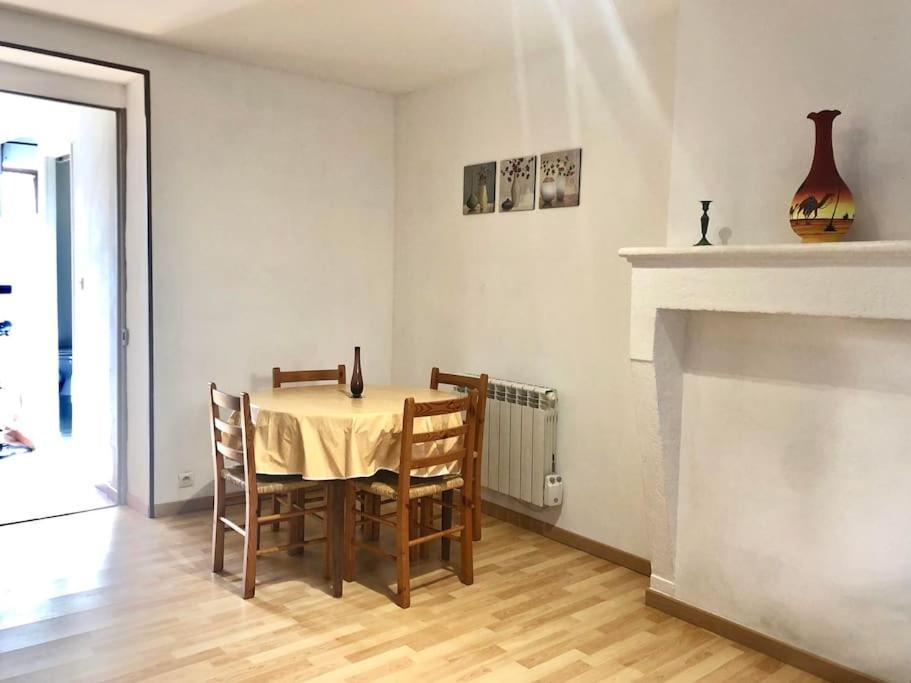 Appartement T3 Agreable A Bourbon L'Archambault Exterior photo